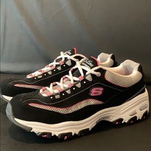 Skechers D’Lites Athletic Comfort Sneaker